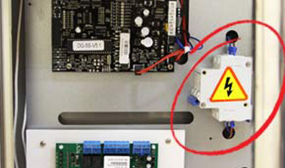 Входной автомат в комплекте